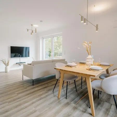 Kuesten De - 2 Direkte Deichlage, Balkon, 77qm * Greetsiel