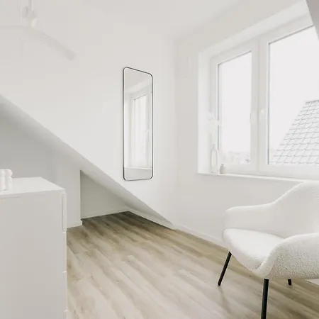 Kuesten De - 2 Direkte Deichlage, Balkon, 77qm