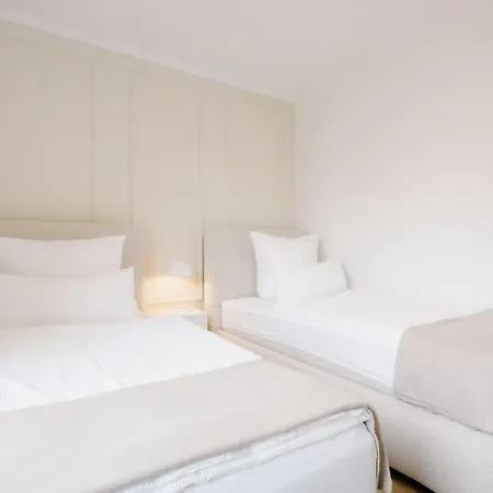 Kuesten De - 2 Direkte Deichlage, Balkon, 77qm Greetsiel