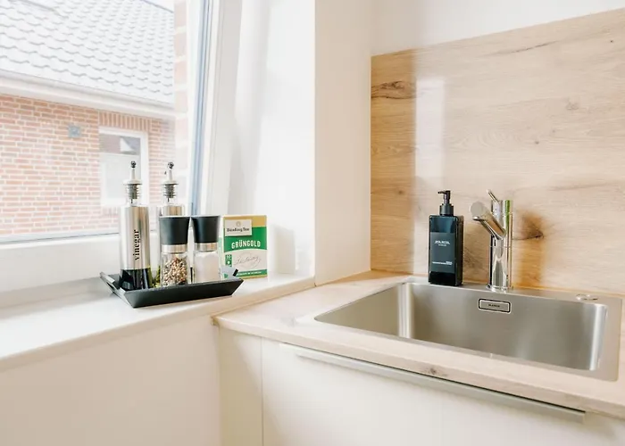 Apartment Küsten De - 2 Direkte Deichlage, Balkon, 77qm *