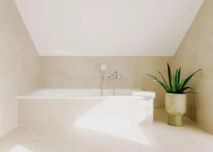 Küsten De - 2 Direkte Deichlage, Balkon, 77qm * Greetsiel